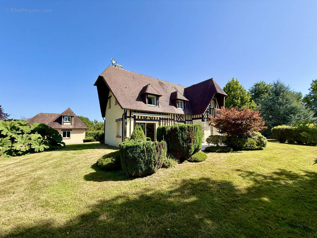 Maison à LE TORQUESNE