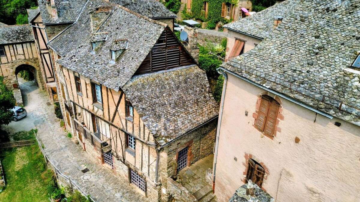 Maison à CONQUES