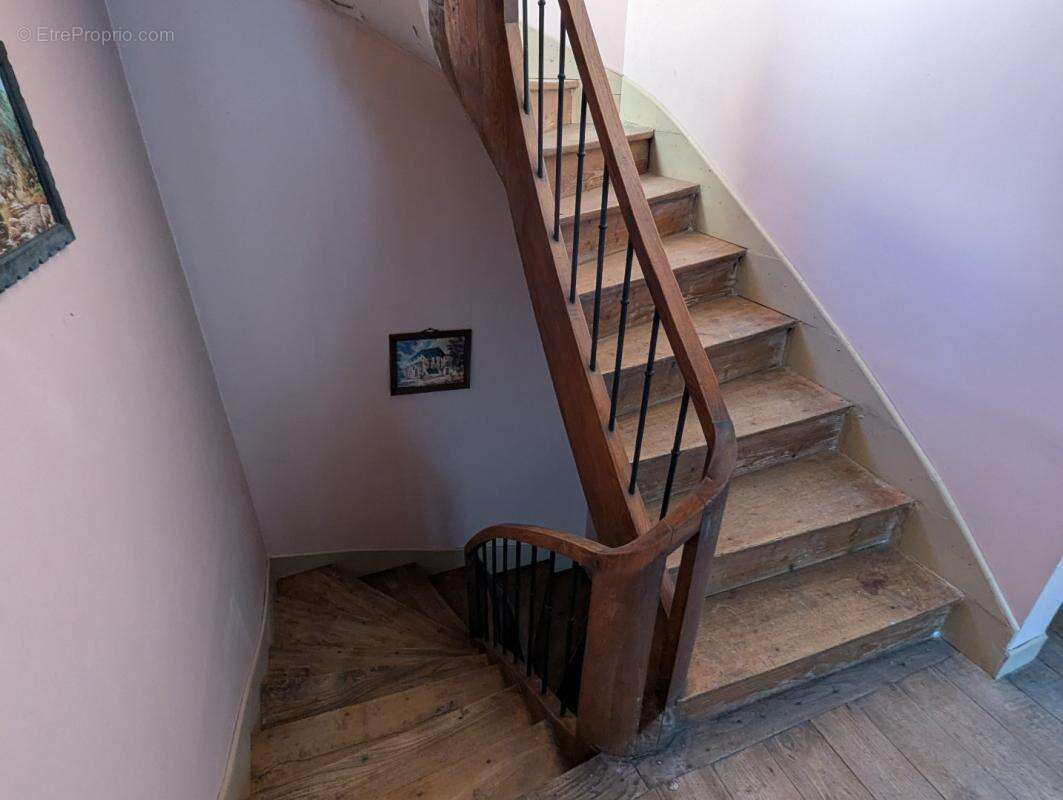 Maison à LA BASTIDE-DE-SEROU