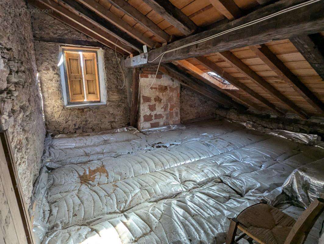 Maison à LA BASTIDE-DE-SEROU