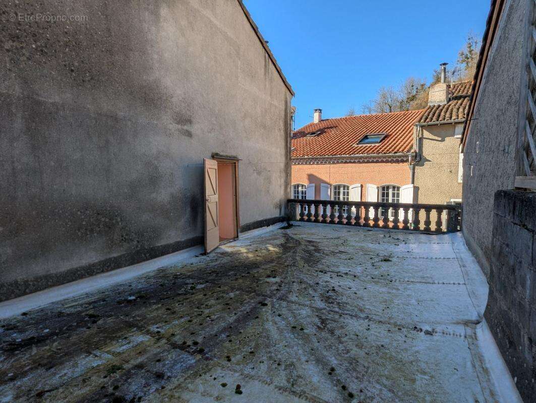 Maison à LA BASTIDE-DE-SEROU