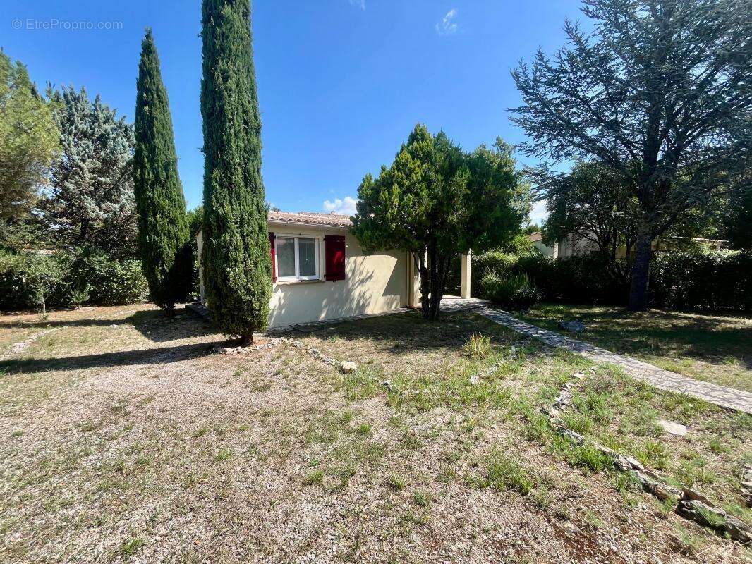 Maison à MEJANNES-LE-CLAP