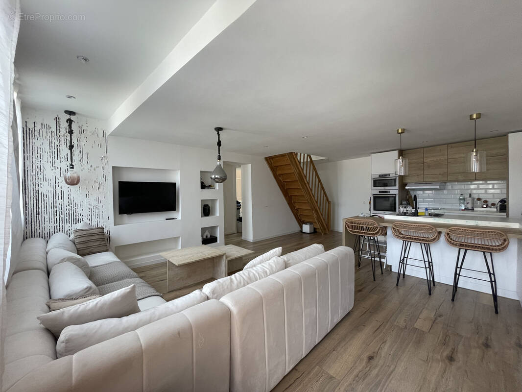 Appartement à LE MESNIL-EN-THELLE