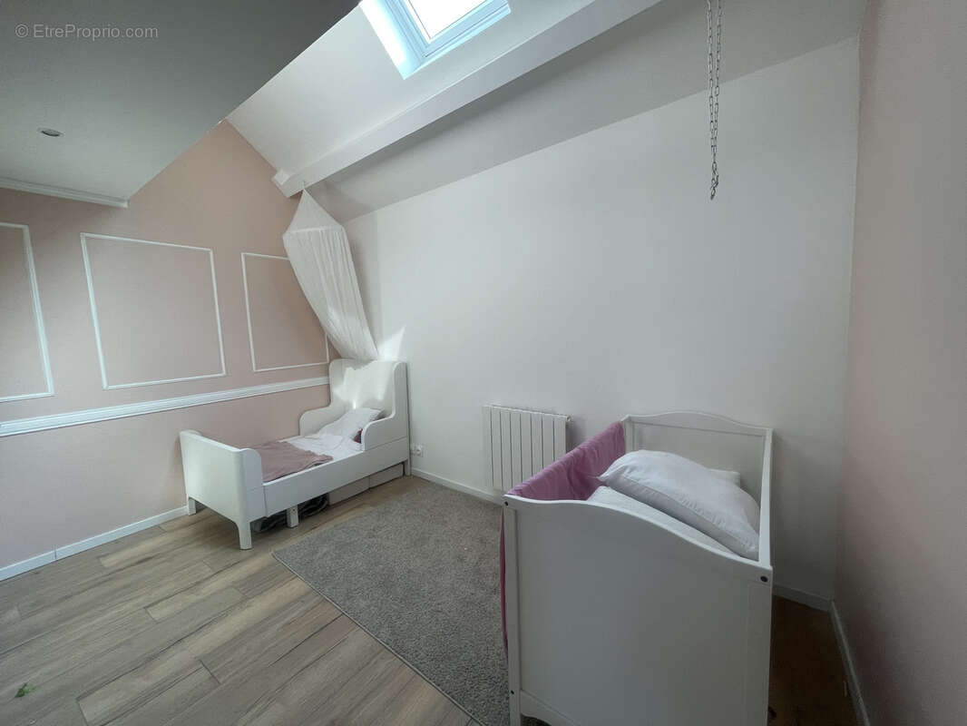 Appartement à LE MESNIL-EN-THELLE