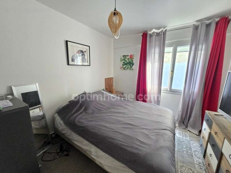 Appartement à PORT-DE-BOUC