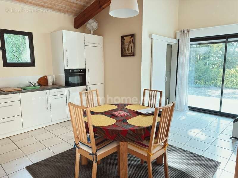 Maison à CREON-D&#039;ARMAGNAC