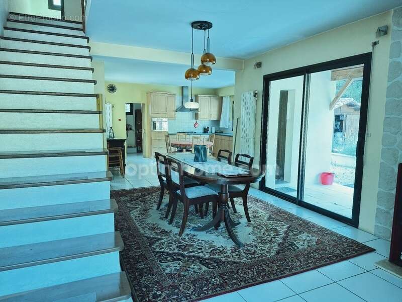 Maison à CREON-D&#039;ARMAGNAC