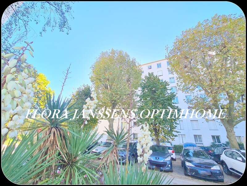 Appartement à COLOMBES