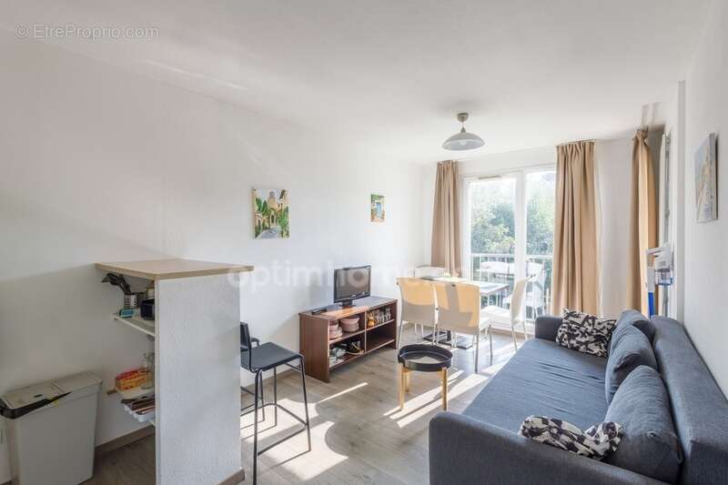 Appartement à EQUEMAUVILLE