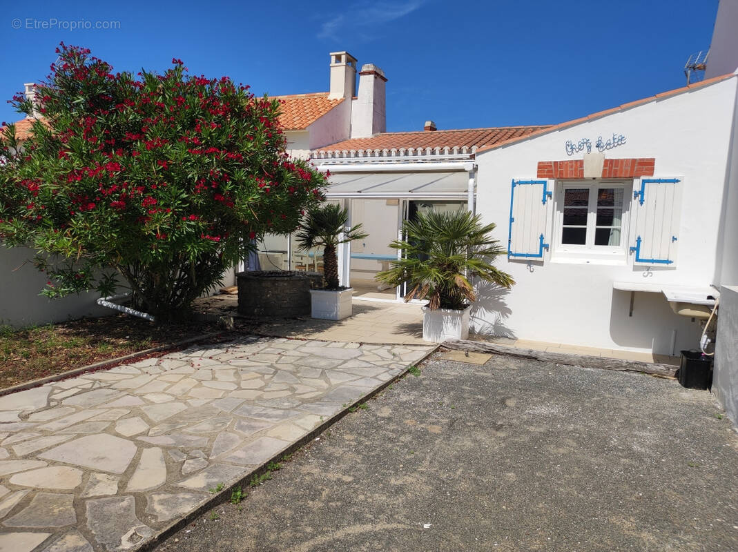 Maison à L&#039;EPINE