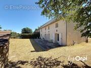 Maison à NEUF-EGLISE