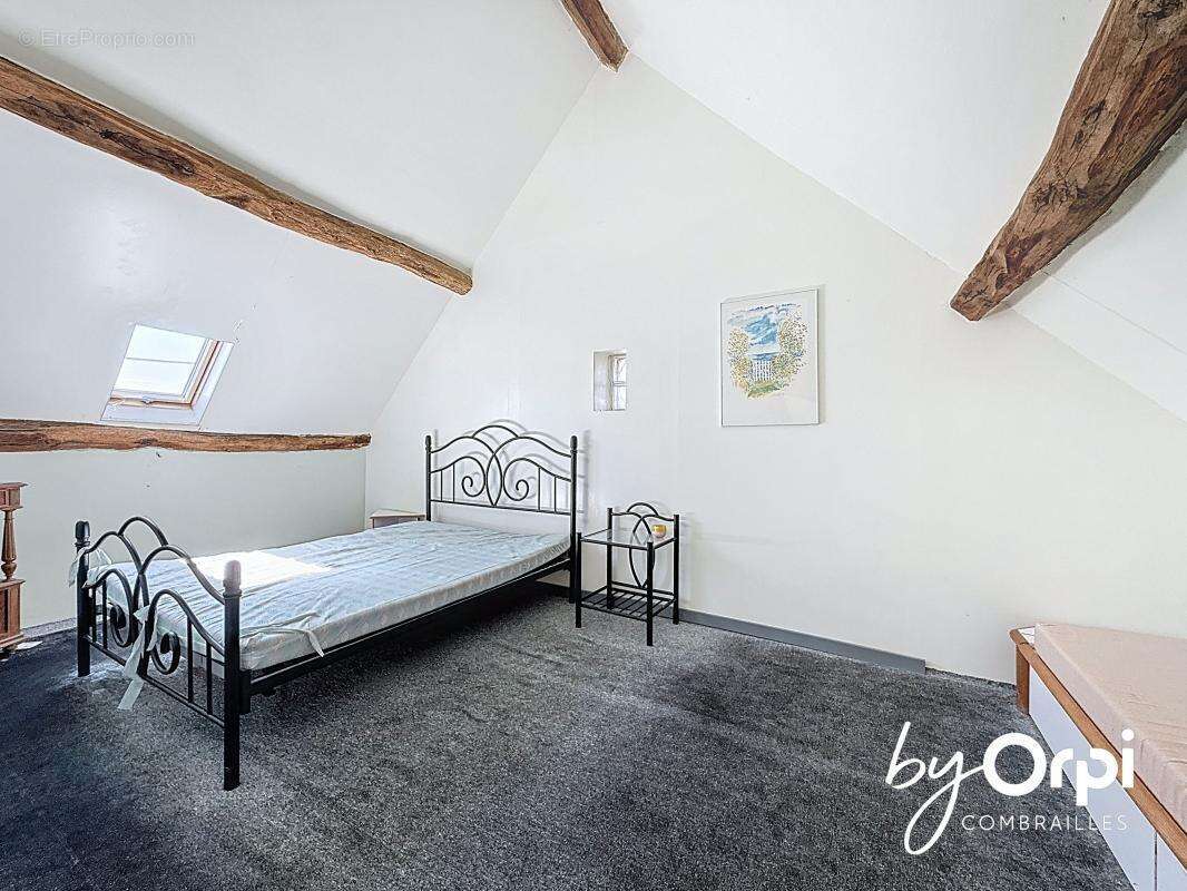 Maison à NEUF-EGLISE