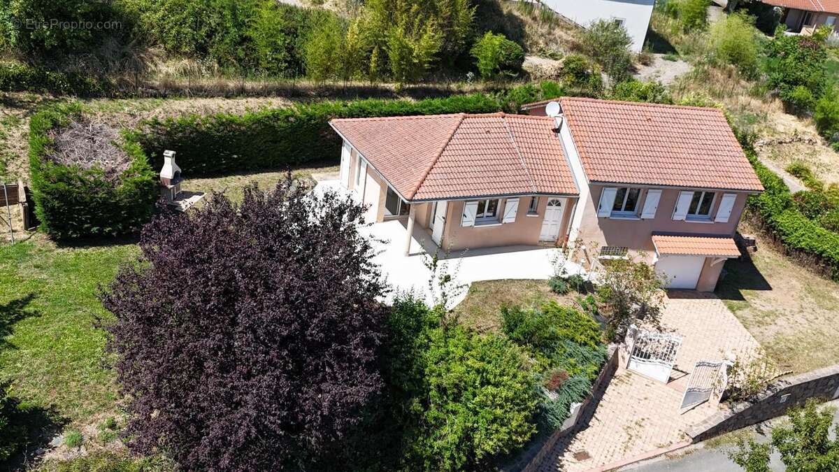 Maison à SAINT-ROMAIN-DE-POPEY