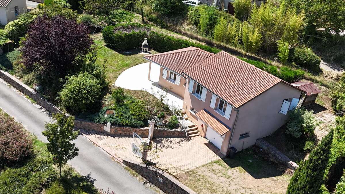 Maison à SAINT-ROMAIN-DE-POPEY