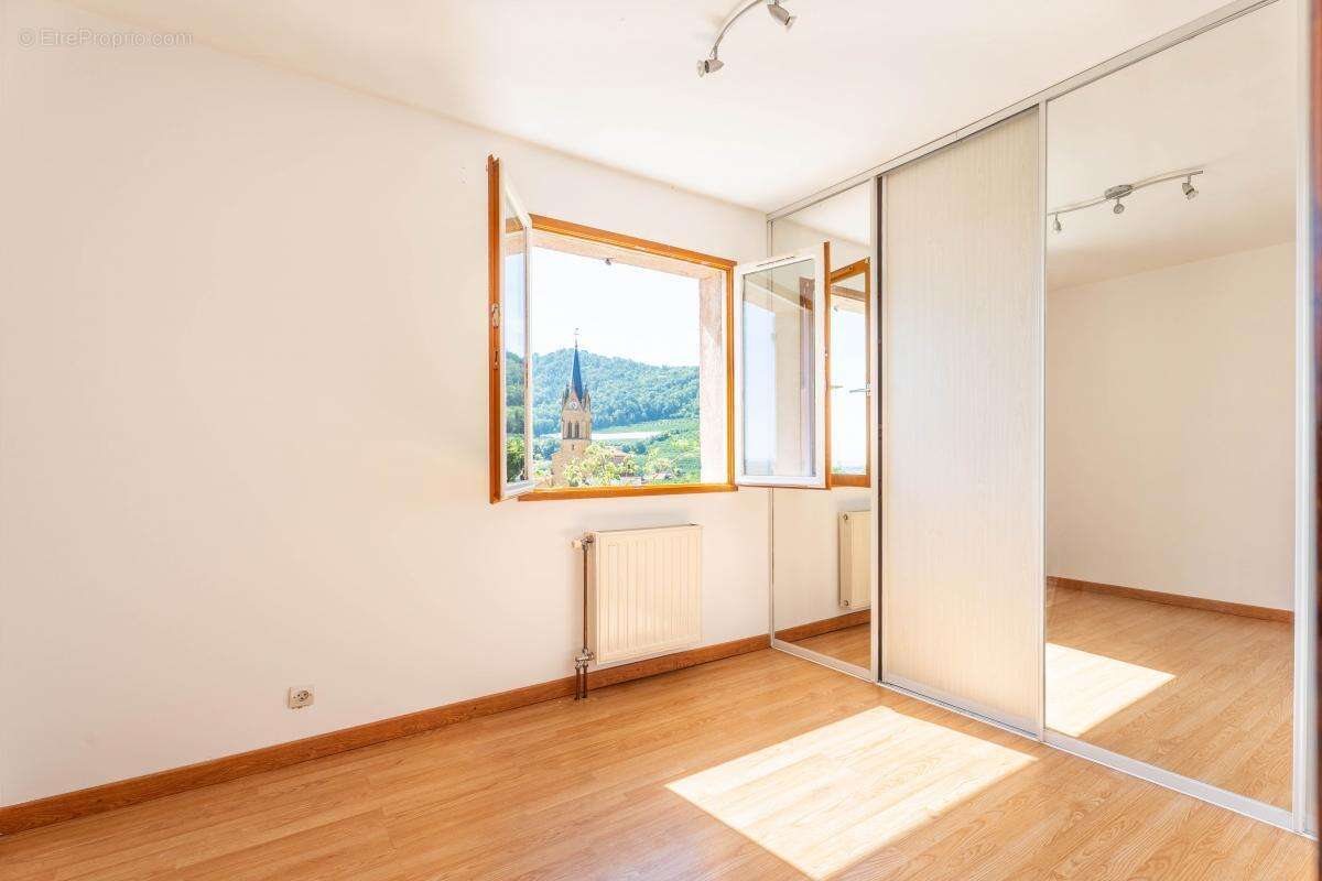 Maison à SAINT-ROMAIN-DE-POPEY