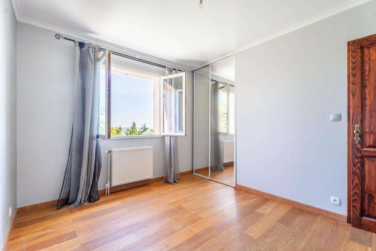 Maison à SAINT-ROMAIN-DE-POPEY