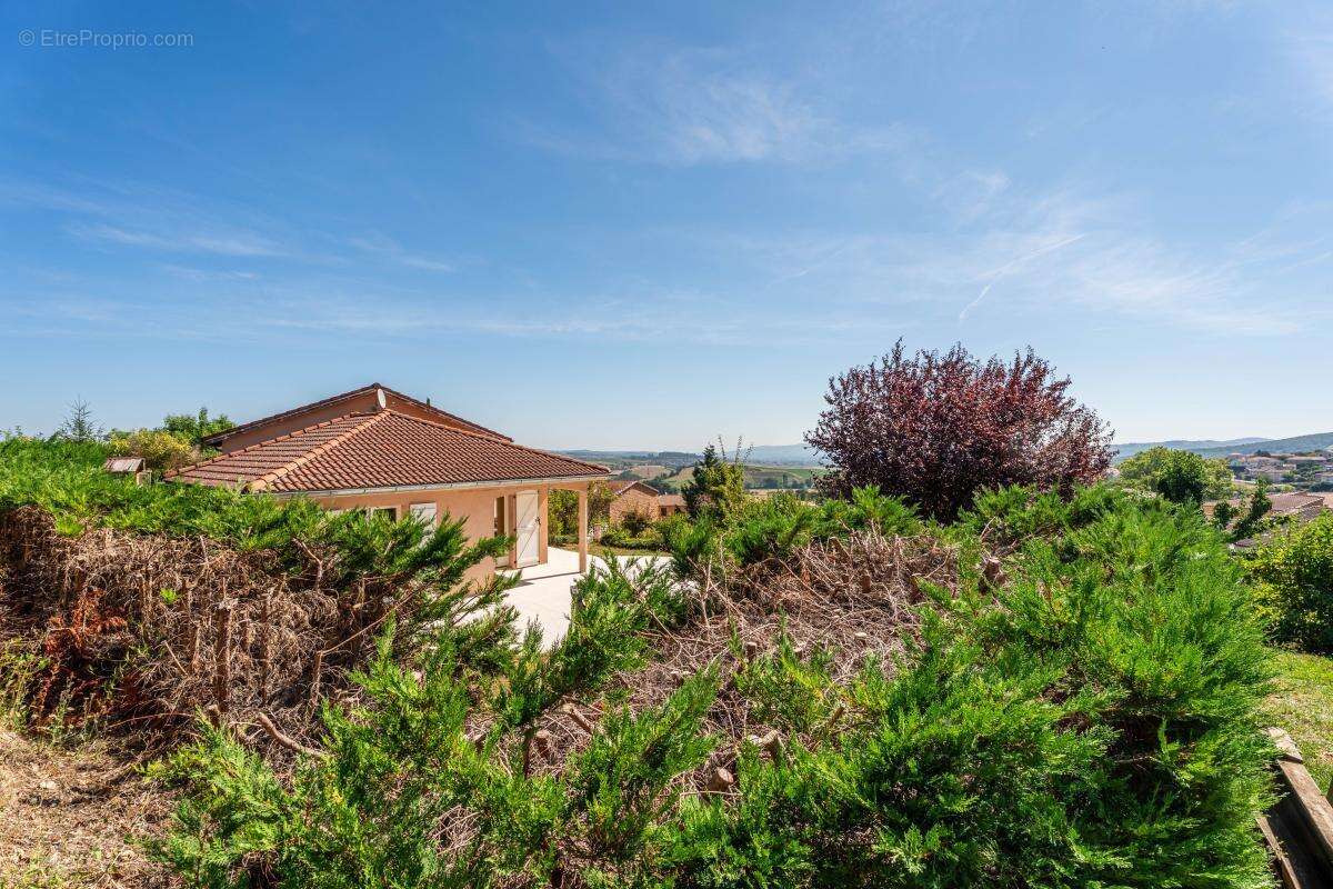 Maison à SAINT-ROMAIN-DE-POPEY