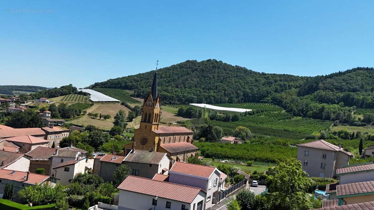 Maison à SAINT-ROMAIN-DE-POPEY