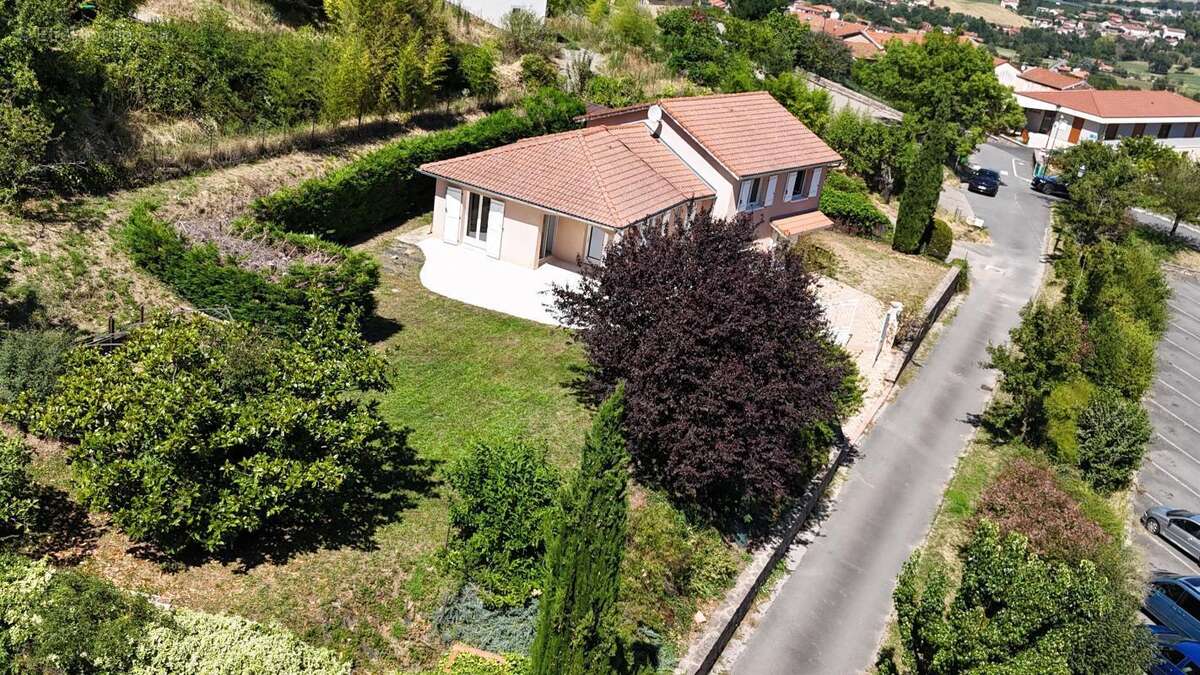 Maison à SAINT-ROMAIN-DE-POPEY
