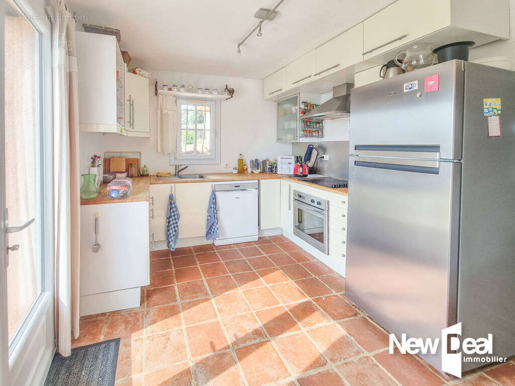 Maison à MONTAUROUX