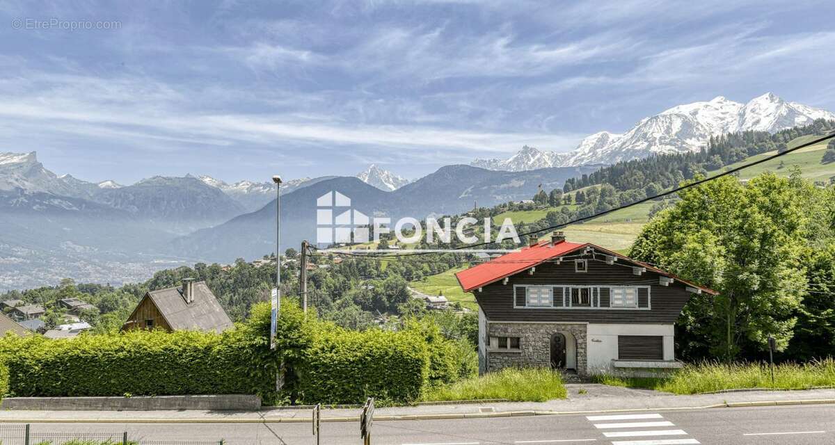 Appartement à COMBLOUX