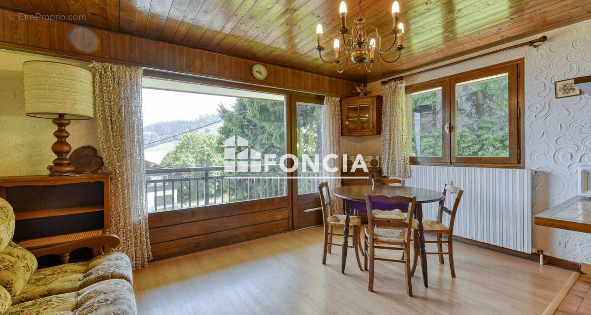 Appartement à COMBLOUX