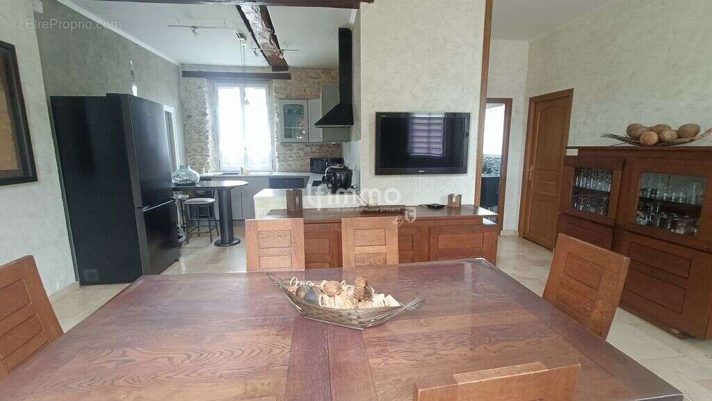 Maison à LONGUEVILLE