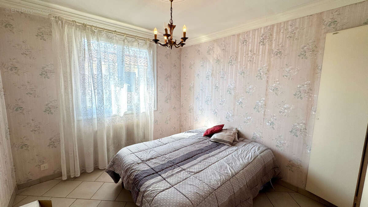 Maison à SAINT-CYPRIEN