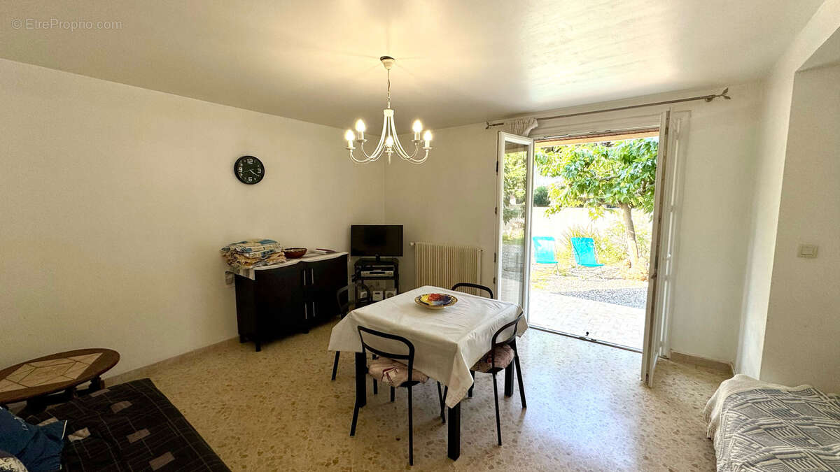 Maison à SAINT-CYPRIEN