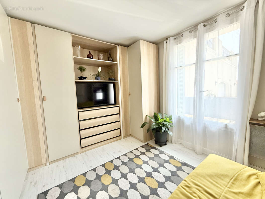 Appartement à HYERES