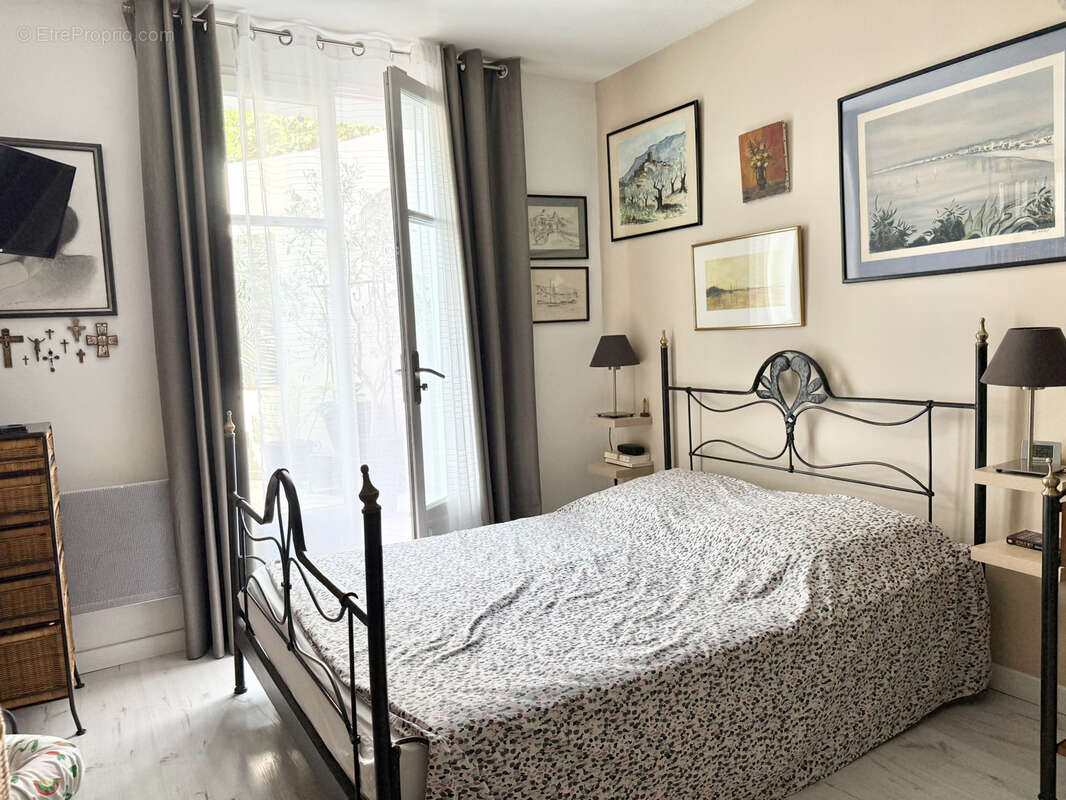 Appartement à HYERES