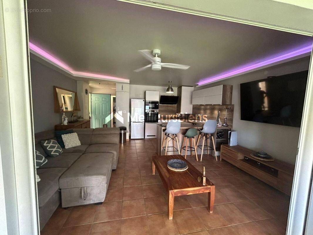 Appartement à LE GOSIER