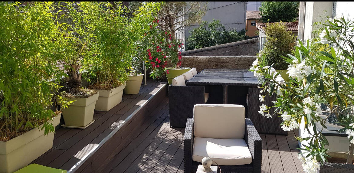 Appartement à SAINT-ETIENNE