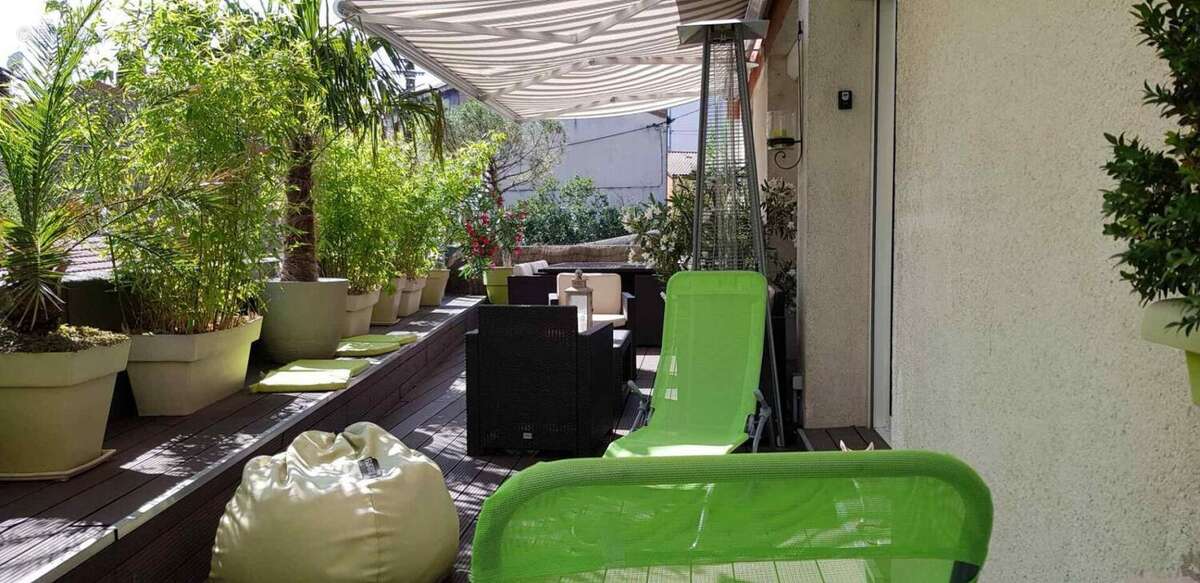 Appartement à SAINT-ETIENNE