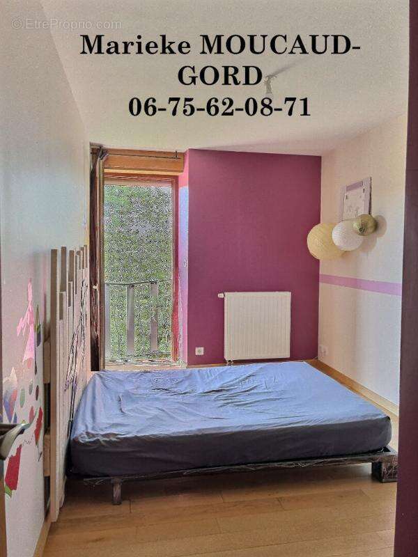 Maison à SAINT-PIERRE-DU-CHAMP