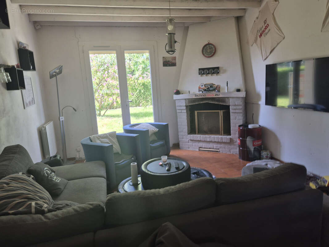 Maison à NEUFCHATEL-EN-BRAY