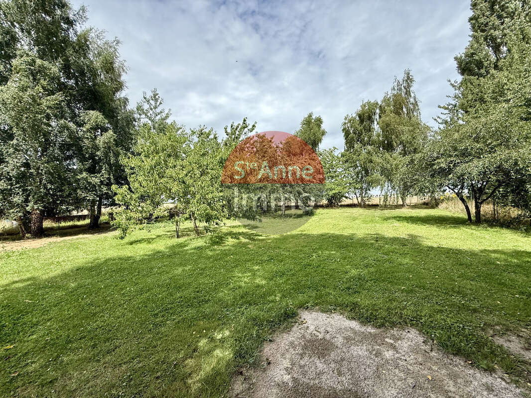 Maison à ROSIERES-EN-SANTERRE