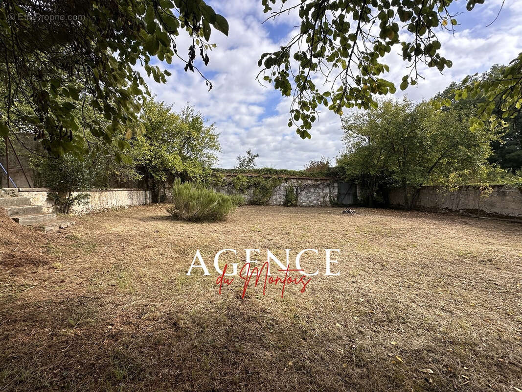 Maison à BRAY-SUR-SEINE