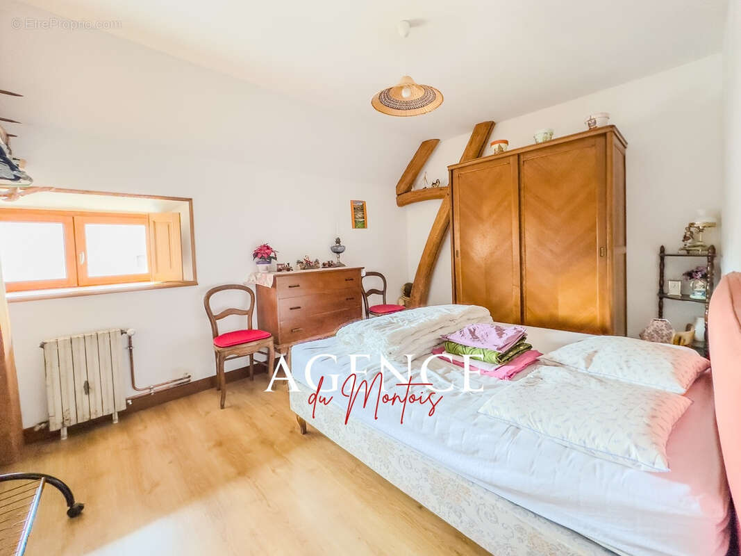 Maison à BRAY-SUR-SEINE