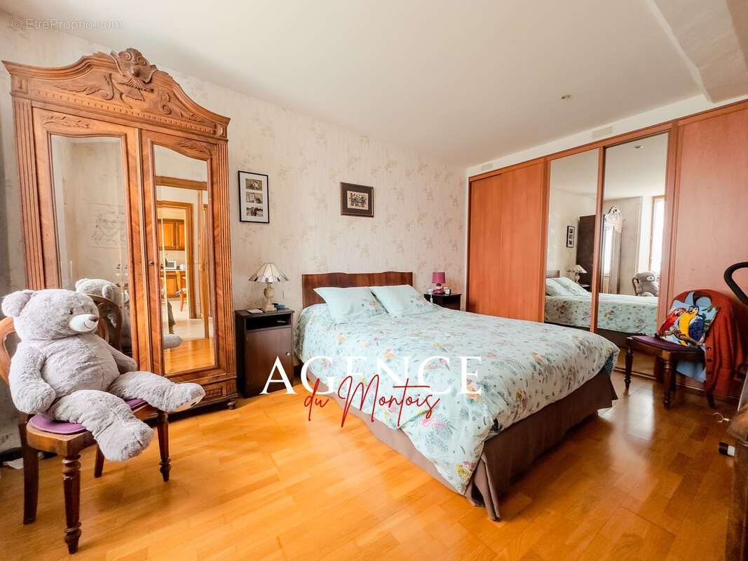 Maison à BRAY-SUR-SEINE