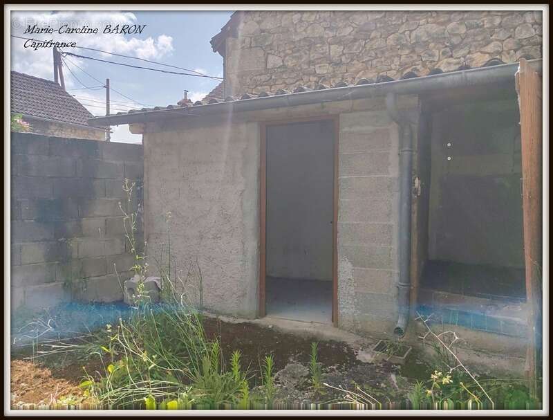 Maison à NEONS-SUR-CREUSE