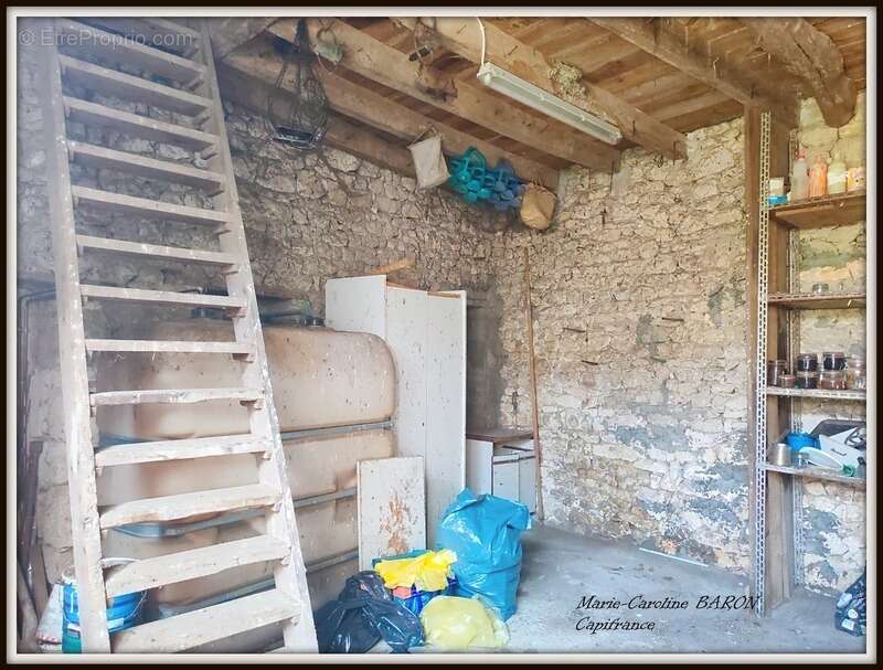 Maison à NEONS-SUR-CREUSE