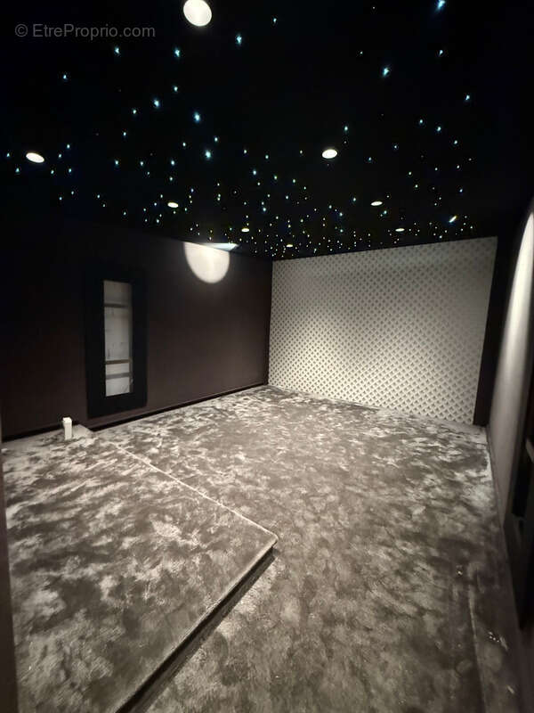 Commerce à ANNEMASSE