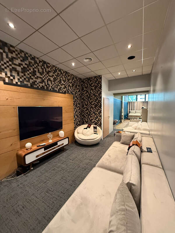 Commerce à ANNEMASSE