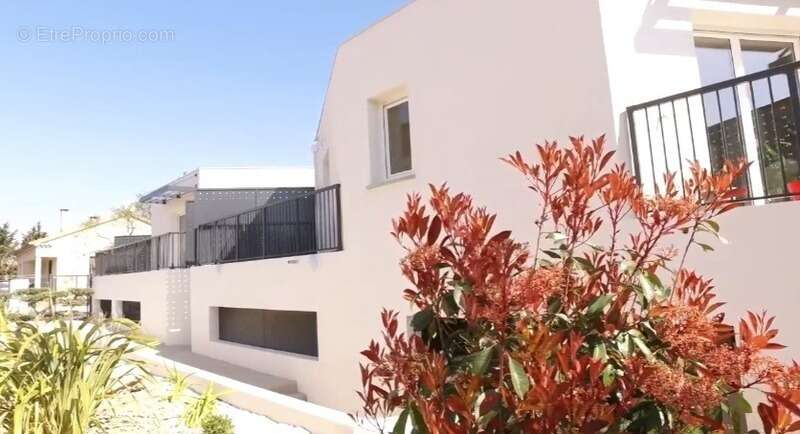 Appartement à SAUVIAN