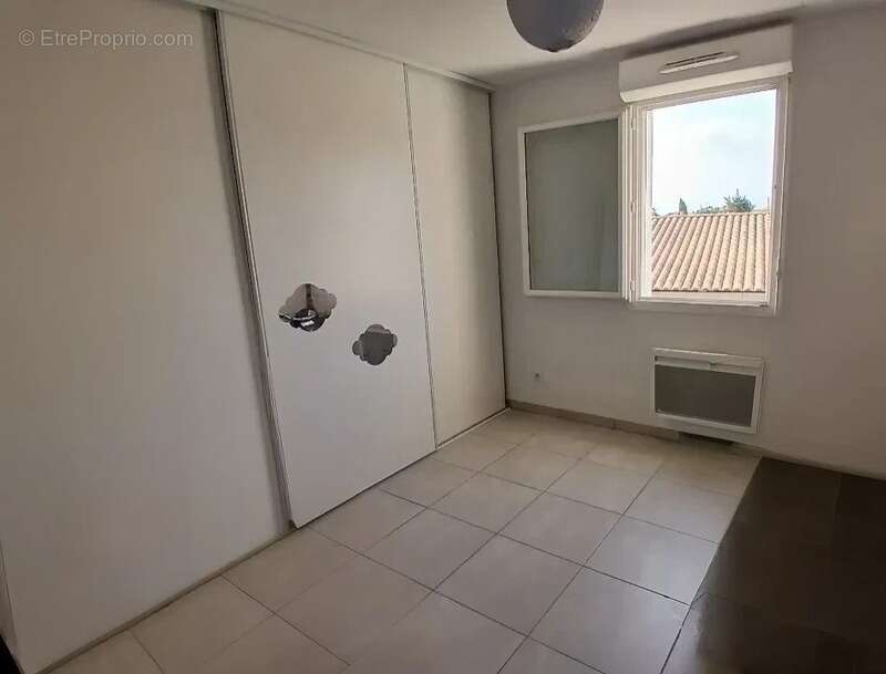 Appartement à SAUVIAN