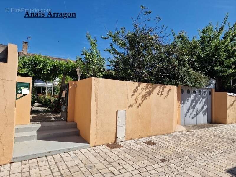 Maison à SAINTE-LIVRADE-SUR-LOT