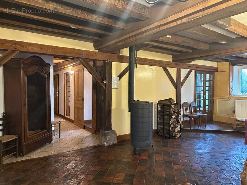 Maison à PRECY-SOUS-THIL