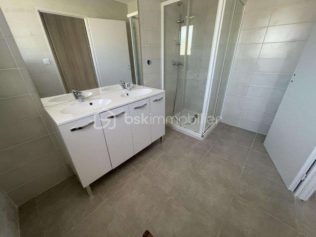 Maison à SAINT-SULPICE