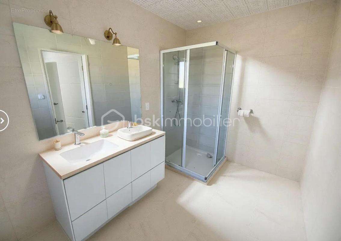 Maison à SAINT-SULPICE